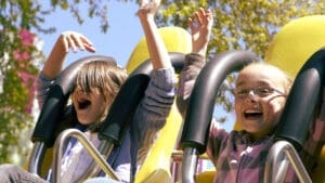 Passeio da família Wave Blaster no Canobie Lake Park