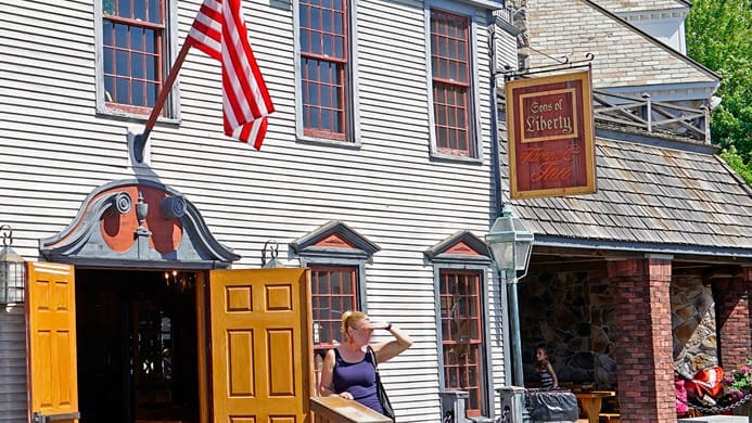 Sons Of Liberty food stand at Canobie Lake Park.